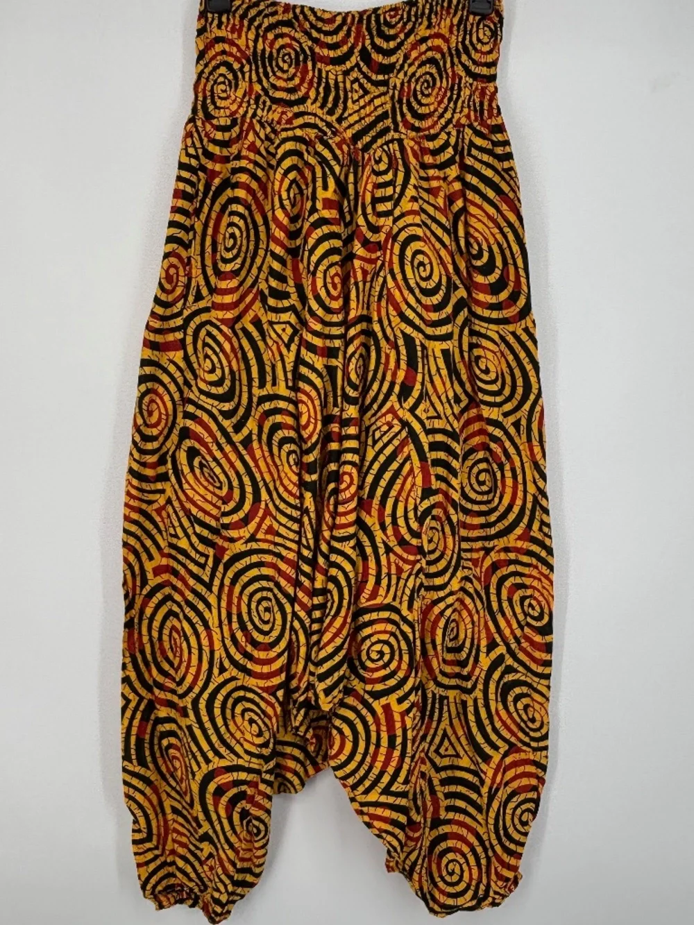 Sarjana Mens One Size Pull-On Harem Yoga Pants Gold Red Black Geometric Cotton - Picture 1 of 7